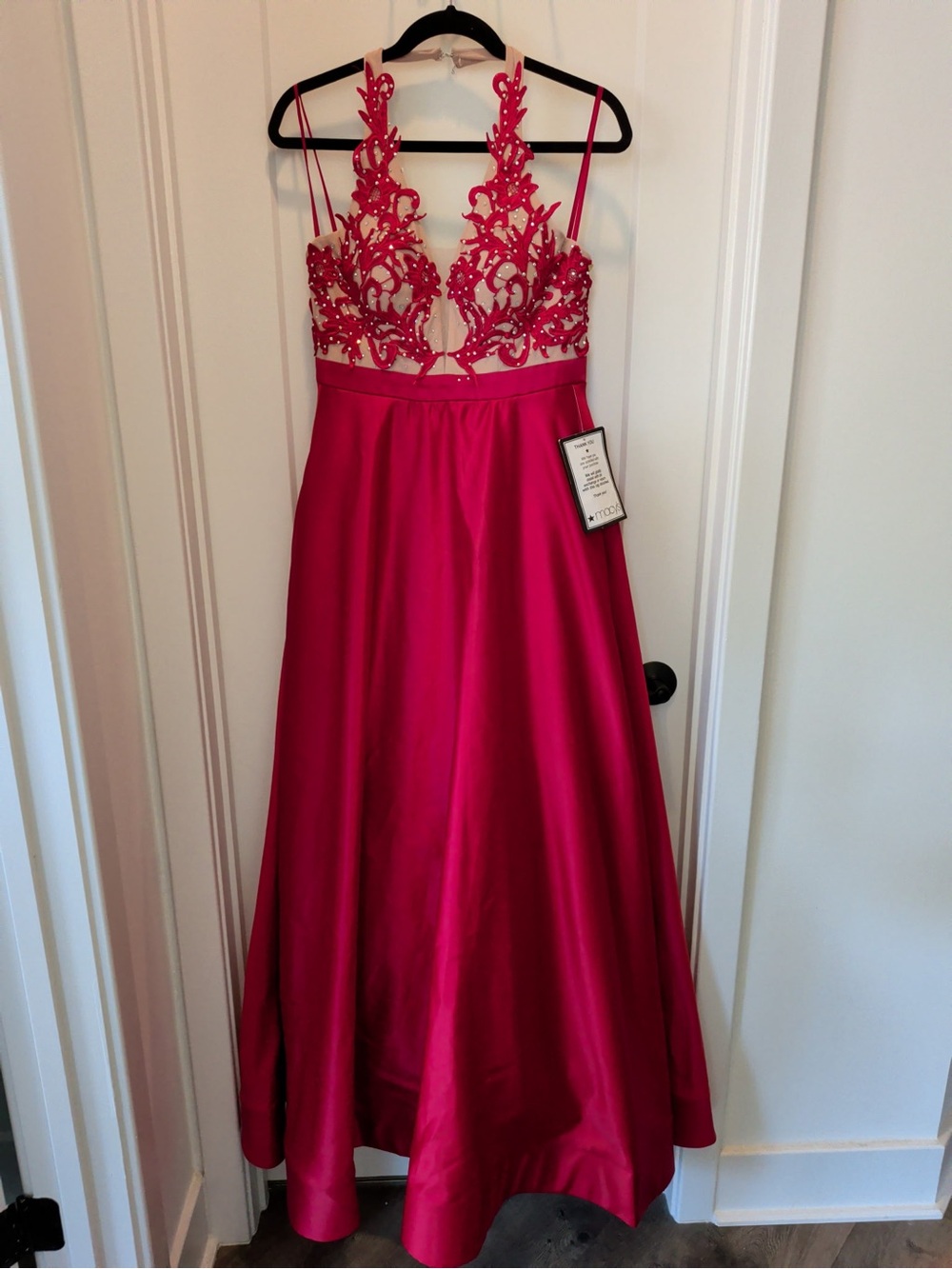 Stunning Red Prom Dress with Lace Appliqué Bodice